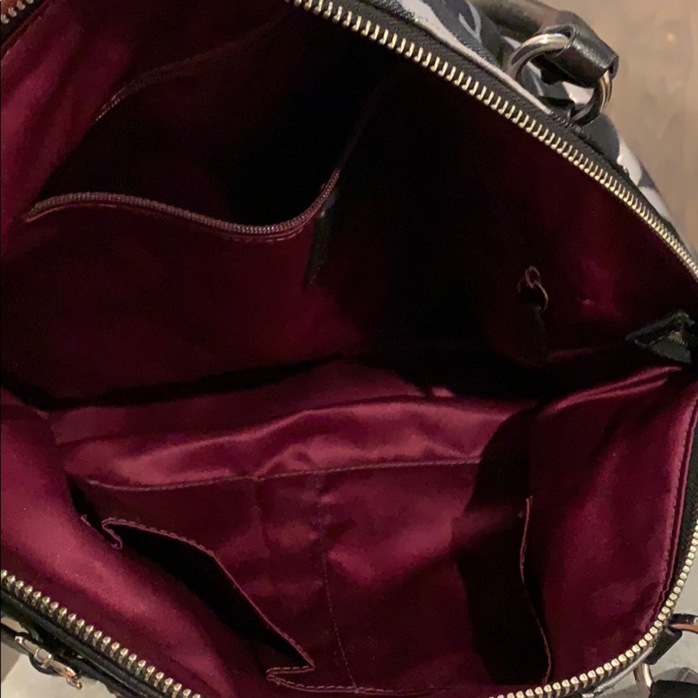Purse - Picture 4 of 4